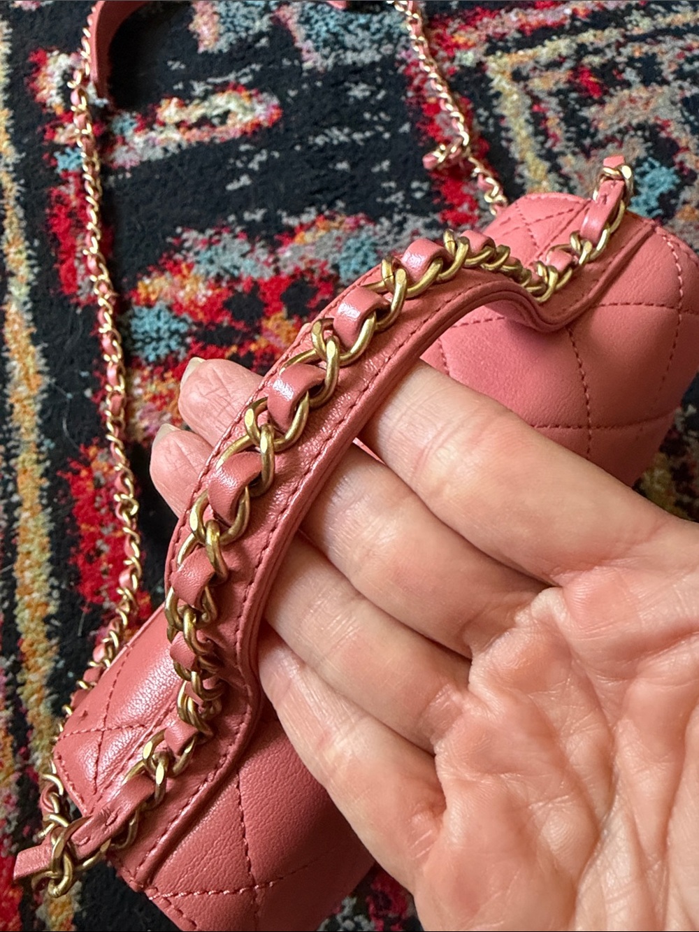 Chanel Rose Quilted Lambskin Chain Infinity Shoulder Bag - Picture 4 of 9